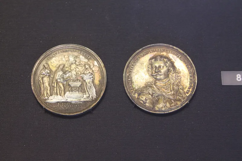 Commemorative medals on display at the Rákóczi Museum